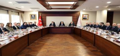 �r�n fiyatlar� masaya yat�r�lacak... G�da Komitesi toplant�s� ba�lad�