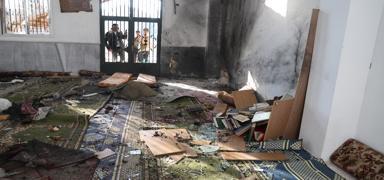 Humus'ta camide kanl� sald�r�� Arap �lkelerinden Suriye i�in dayan��ma mesaj�