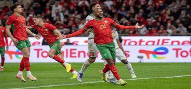 Afrika Uluslar Kupas�'nda Fas liderli�ini s�rd�rd�