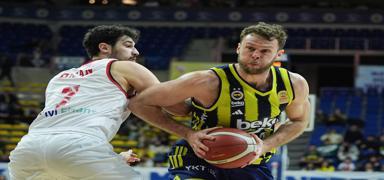 Fenerbah�e Beko sahas�nda farkl� kazand�