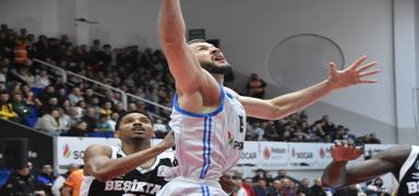 Alia�a Petkimspor galibiyeti unuttu