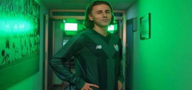 Bursaspor, Ey�p Akcan'� renklerine ba�lad�