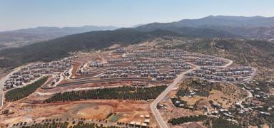 Asr�n felaketinin ard�ndan yeni bir �ehir y�kseliyor! Kahramanmara�'ta in�a �al��malar�nda sona gelindi