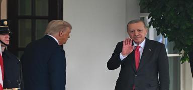 F-35 se�ene�i masada! Trump'�n T�rkiye �vg�s� Yunanistan ve �srail'i kar��t�rd�