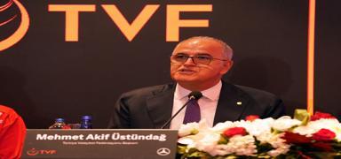 Mehmet Akif �st�nda�: T�rk voleybolu Avrupa'n�n ve d�nyan�n zirvesinde