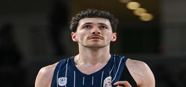 Anadolu Efes'in konu�u K�z�ly�ld�z