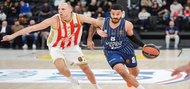 Anadolu Efes farkl� kaybetti