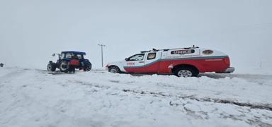 Yeni do�um yapan annenin imdad�na UMKE ekipleri yeti�ti