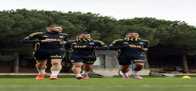 Fenerbah�e'de Samsunspor mesaisi ba�lad�