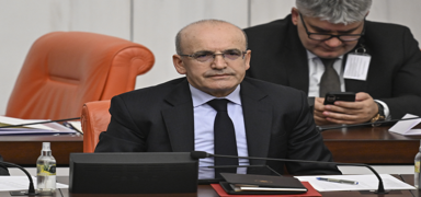 Bakan �im�ek'ten enflasyon a��klamas�: Dezenflasyon genele yay�ld�