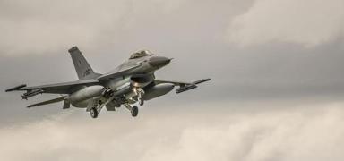 16 adet F-16 sava� u�a�� askeri �sse geliyor