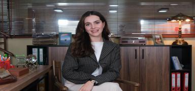 Oyuncu Almila Ada: 'Ay�e Tatile ��kt� filmi, a��r bir i�ti'