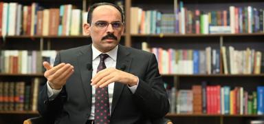 M�T Ba�kan� Kal�n'dan 'ter�rle m�cadele' mesaj�: T�rkiye kendi eksenini tesis ediyor