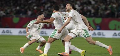 Cezayir ve Fildi�i Sahili �eyrek finalde