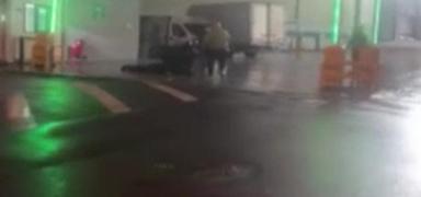 Eski �al��an cinnet getirdi: Pompal� t�fekle tarad�, 1 ki�iyi hastanelik etti