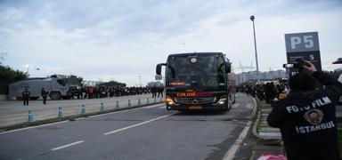 Galatasaray, Atat�rk Olimpiyat Stadyumu'na ula�t�