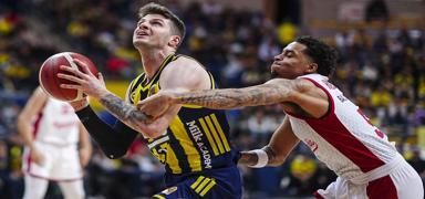 Fenerbah�e Beko, liderli�i devrald�