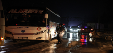 Son YPG'li ter�rist grubu da b�lgeden ��kar�ld�! Kontrol Suriye ordusuna ge�ti