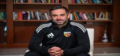 Radomir Djalovic'ten T�rk futboluna �vg�