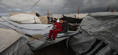 Soyk�r�mc� �srail, Filistinli �ocuklar� hedef al�yor