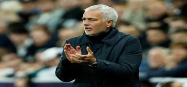 Benfica'da i�ler kontrolden ��kt�! Jose Mourinho topun a�z�nda