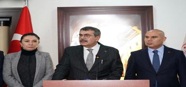 Bakan Tekin: Mesleki ve teknik e�itim konusunda ciddi bir hareketlilik s�z konusu