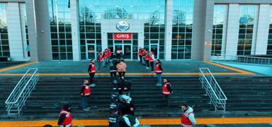 Helikopter destekli uyu�turucu operasyonu: Zehir tacirleri yakaland�