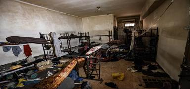 Tabka'daki hapishaneden �zel g�r�nt�ler