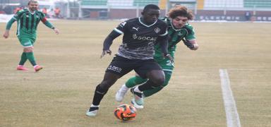 I�d�r FK, Sakaryaspor'u 1 golle ge�ti