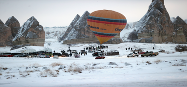 Kapadokya'da balon u�u�lar�na kar engeli