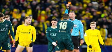 Manchester City'nin y�ld�z� cezal�