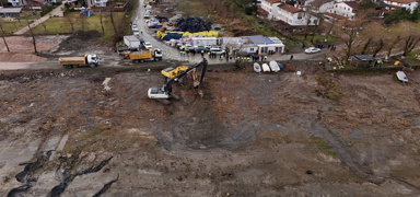 Ka�ak yap�ya ge�it yok: Sapanca G�l� �evresinde y�k�m ba�lad�