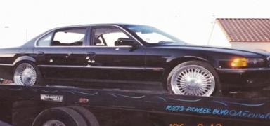 Tupac'�n efsane BMW'si i�in istenen fiyat dudak u�uklatt�!