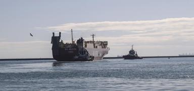 T�rkiye-Katar iyilik k�pr�s� Sudan'da: 2 bin 600 ton yard�m ula�t�