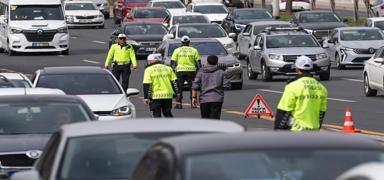 Drone destekli trafik denetimi: Y�zlerce araca ceza ya�d�