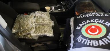 G�mr�k muhafaza ekipleri yakalad�: Kap�kule'de uyu�turucuya ge�it yok