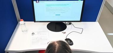 �SYM, y�l�n ilk s�nav�n� yar�n e-YDS ile yapacak