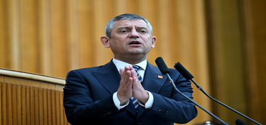 �zel'den canl� yay�nda �BB itiraf�