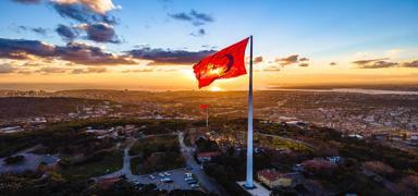 Bayrak yahut m�n�