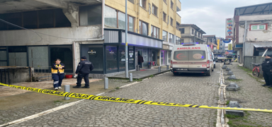 D�zce'de korkutan olay: Pasajda �l� bulundu