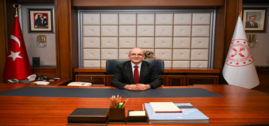 Bakan �im�ek: Enflasyon beklentilerindeki d���� e�ilimi s�r�yor