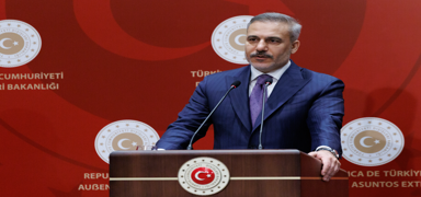 Bakan Fidan '�ncelikli hedefimiz' diyerek a��klad�: G�mr�k birli�i ve vize serbestisi devreye girmeli