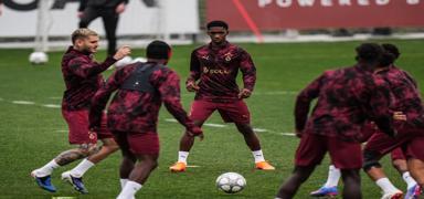 Galatasaray, Manchester City ma��na haz�r