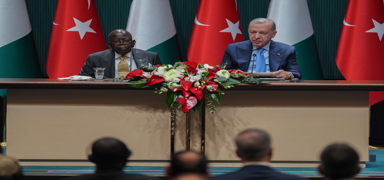 Savunmadaki ili�kiler �n planda