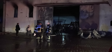 Kayseri'de mobilya fabrikas� yand�