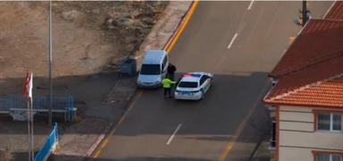 Trafik uygulamas�ndan ka�t�, havadan takiple yakaland�: S�r�c�ye ceza ya�d�