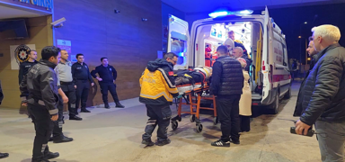 Bursa'da silahlar patlad�: 1 a��r yaral�