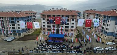 Karab�k'te 1600 sosyal konut in�a edilecek: Hak sahipleri belirlendi