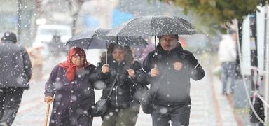 Sa�anak ve kar kap�da