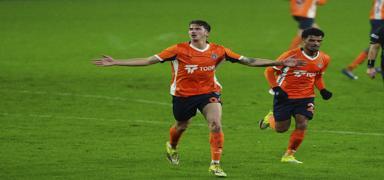 Ba�ak�ehir'in kupadaki rakibi Fatih Karag�mr�k